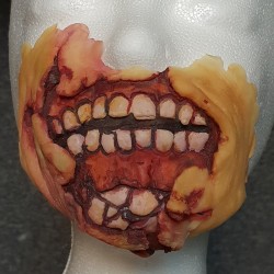 Cara de Zombie II, prótesis de latex